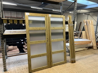 Groen geïmpregneerd dubbel deurkozijn Hillhout